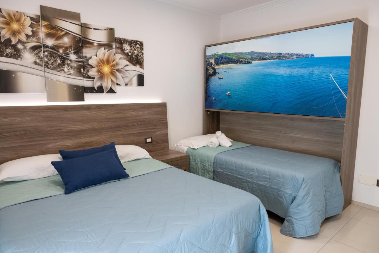 Mary VI Rooms Peschici Exterior foto